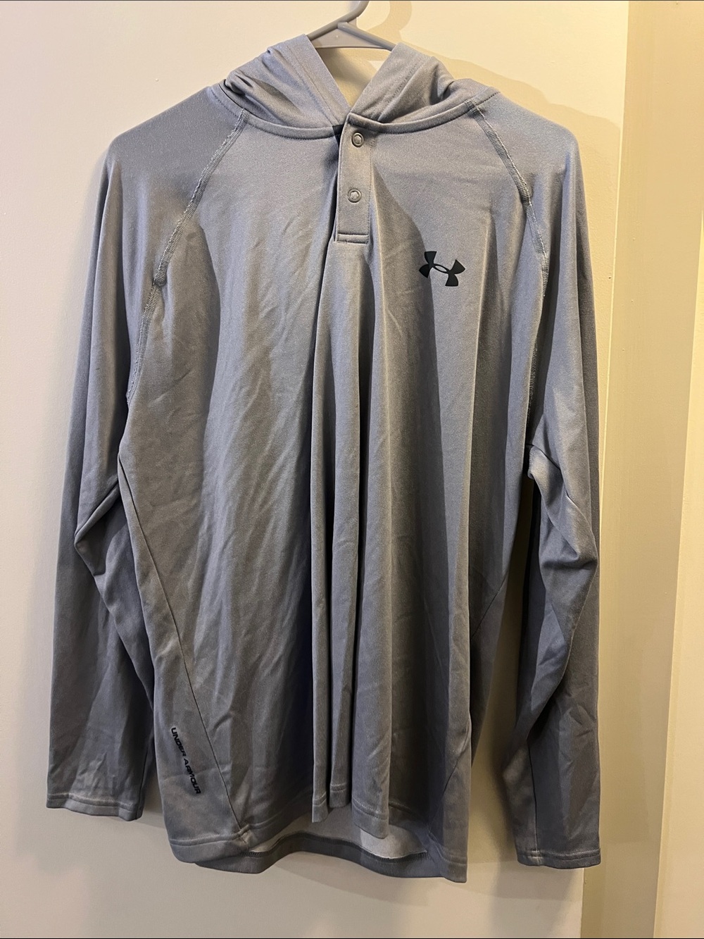Under Armour Gray Pullover Hooded Performance Top